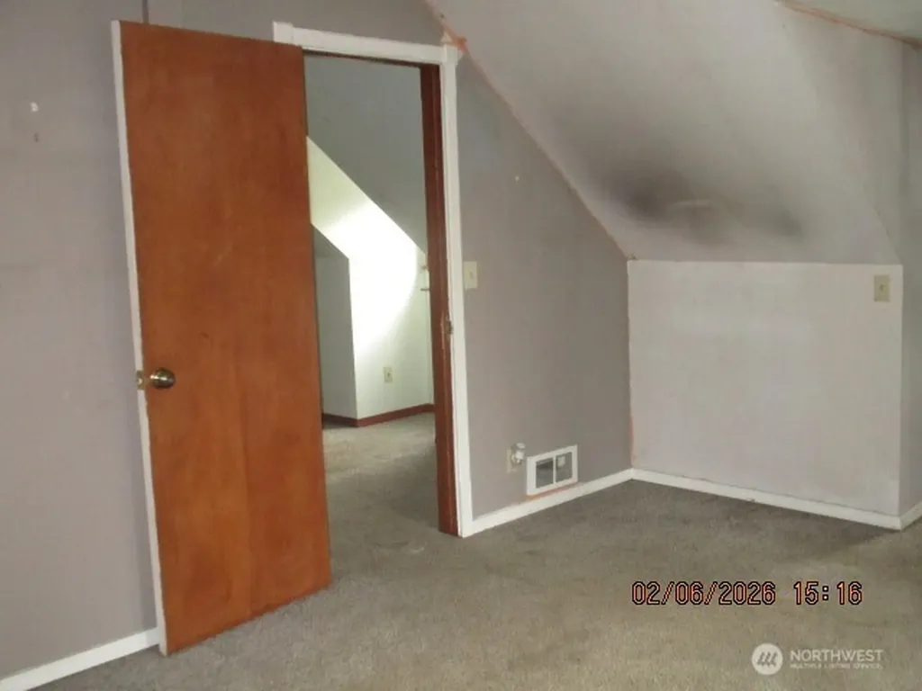 130 W Kinkaid Port Hadlock WA 98339