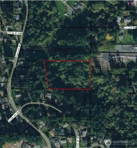212 Cypress Way Lynnwood WA 98036