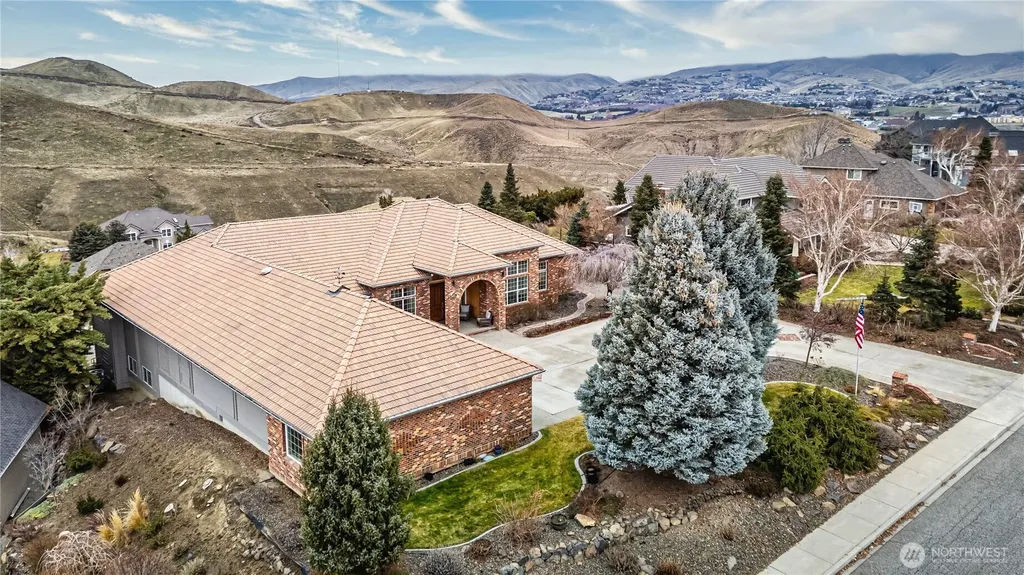 2008 Broadview North Wenatchee WA 98801