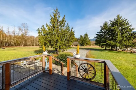 22398 Grip Road Sedro Woolley WA 98284