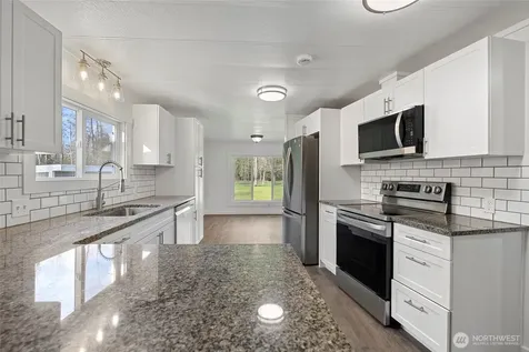 22398 Grip Road Sedro Woolley WA 98284