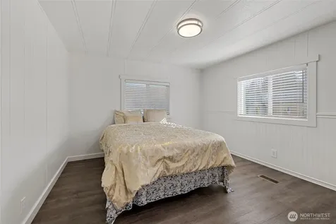 22398 Grip Road Sedro Woolley WA 98284