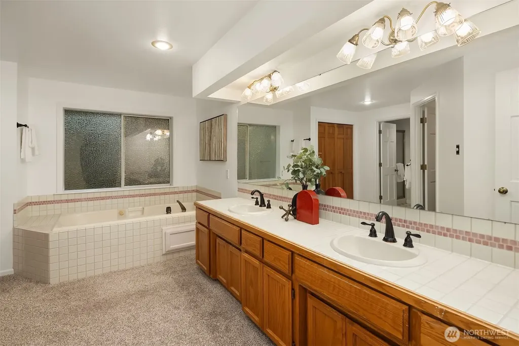 32905 174th Place SE Auburn WA 98092