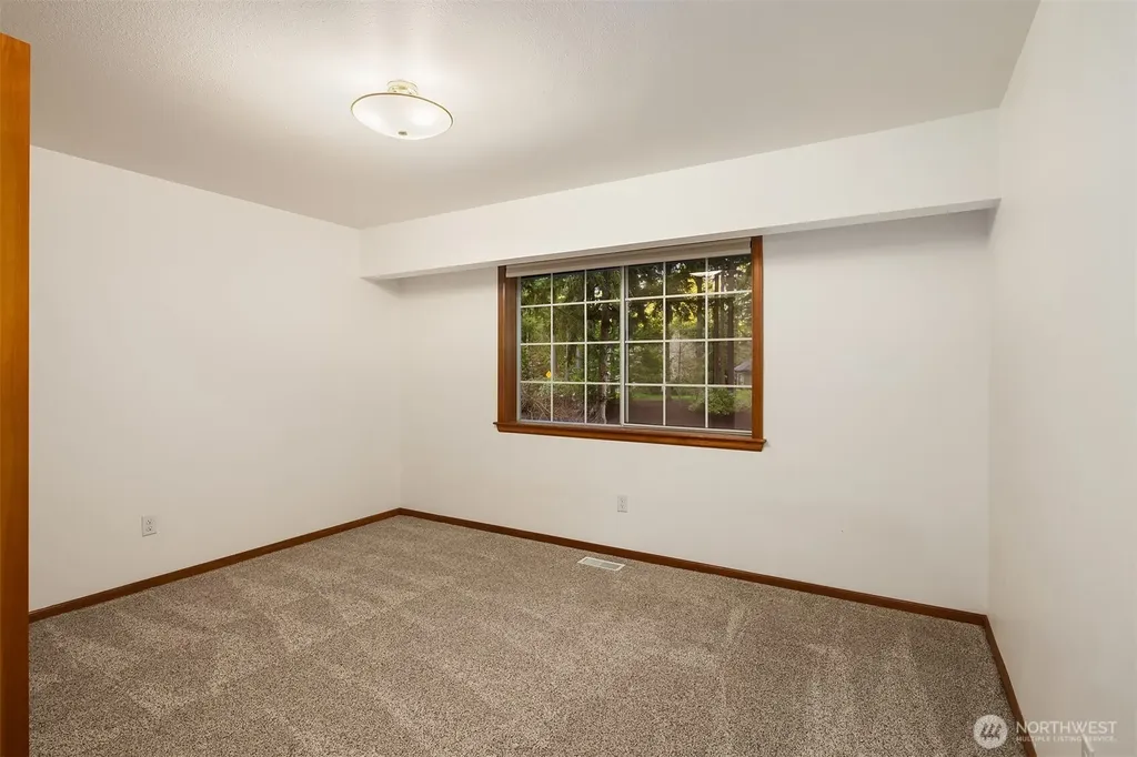 32905 174th Place SE Auburn WA 98092