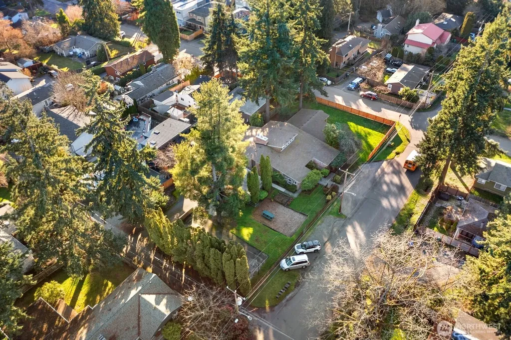3601 123rd Street Seattle WA 98125