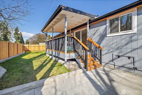 19309 127th Avenue NE Bothell WA 98011
