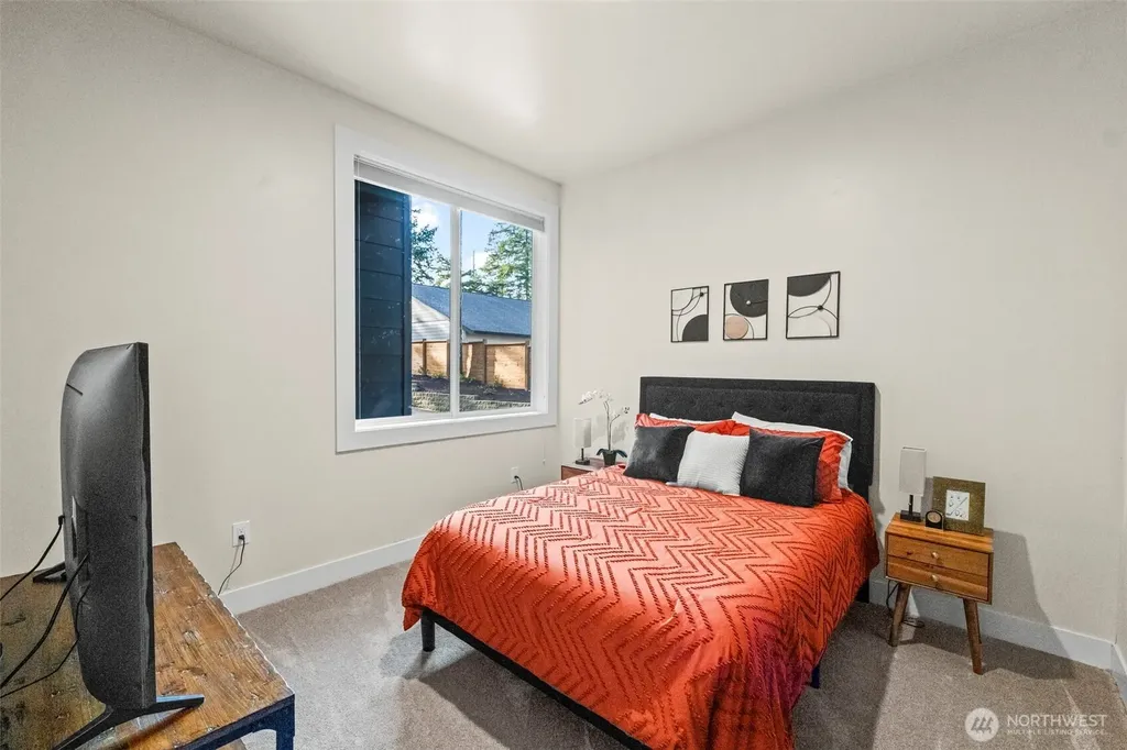 31 Westwood Lane E Union WA 98592