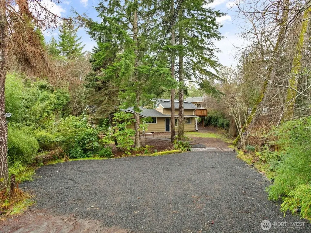 9979 Miami Beach Rd NW Seabeck WA 98380
