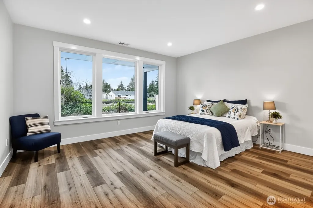205 Canal Drive SE Ocean Shores WA 98569