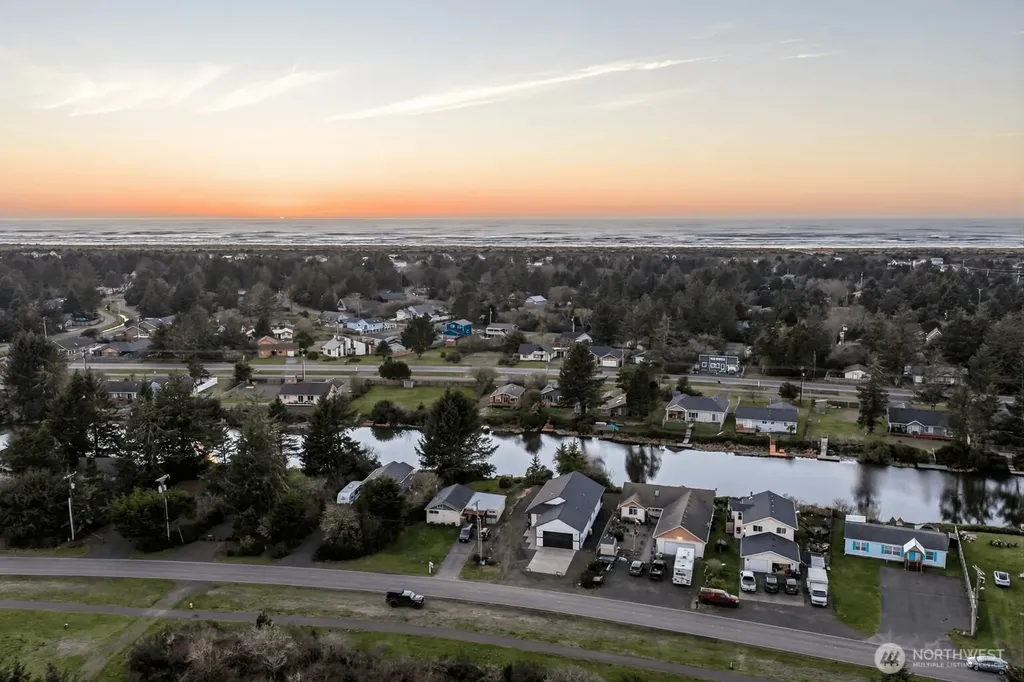 205 Canal Drive SE Ocean Shores WA 98569
