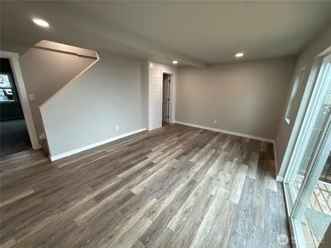4123 Mccall Boulevard W Bremerton WA 98312