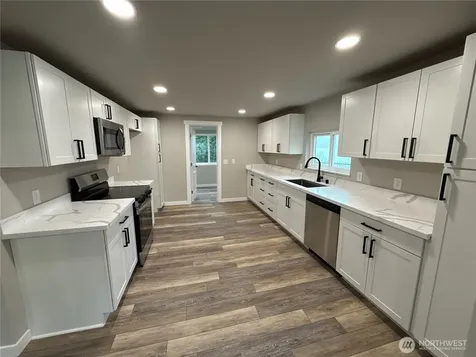 4123 Mccall Boulevard W Bremerton WA 98312
