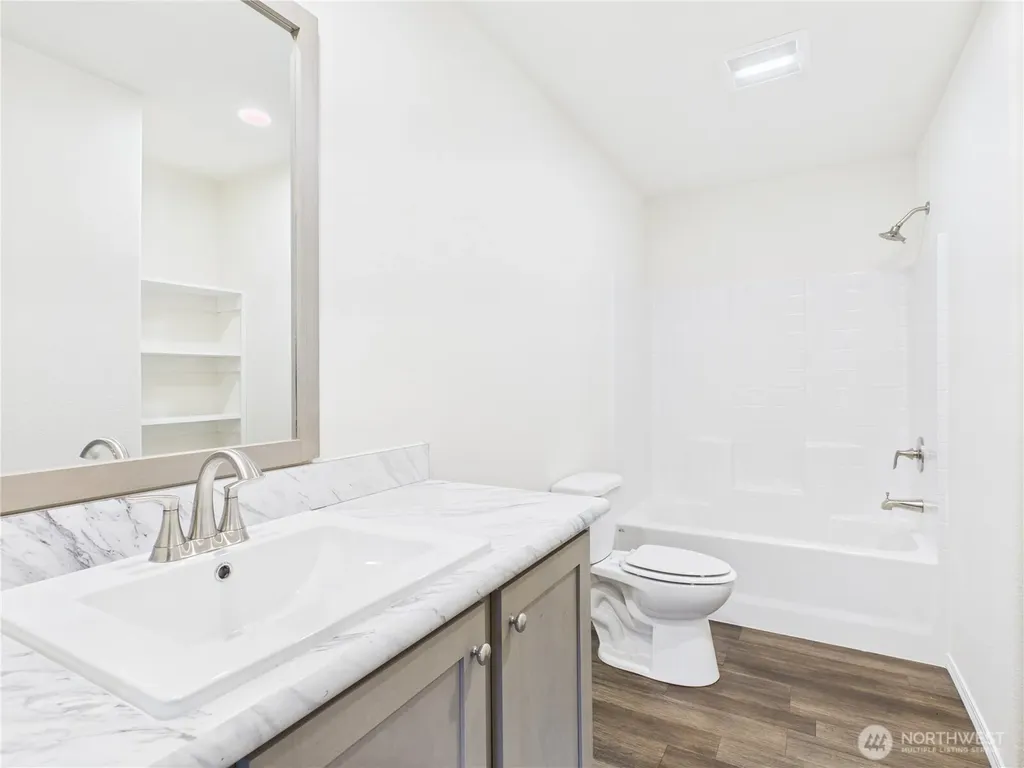 401 2nd Street SW Rock Island WA 98850
