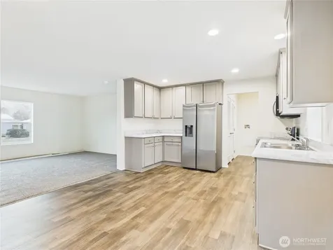 401 2nd Street SW Rock Island WA 98850
