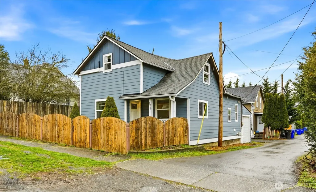 1809 21st Street Everett WA 98201