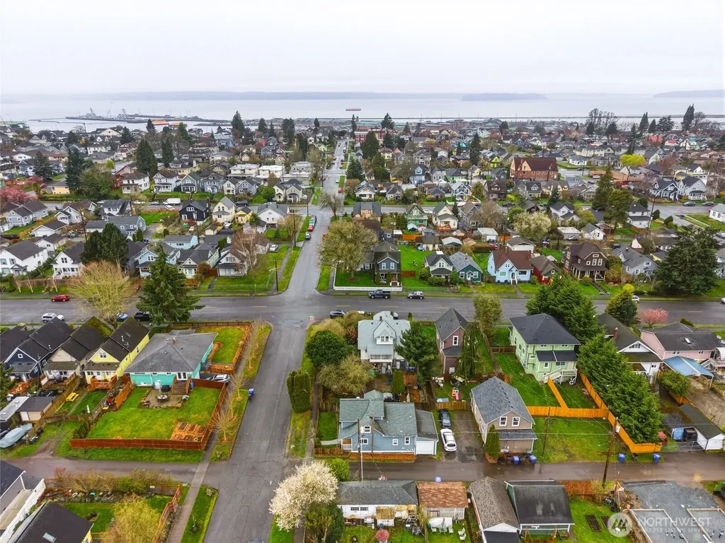 1809 21st Street Everett WA 98201