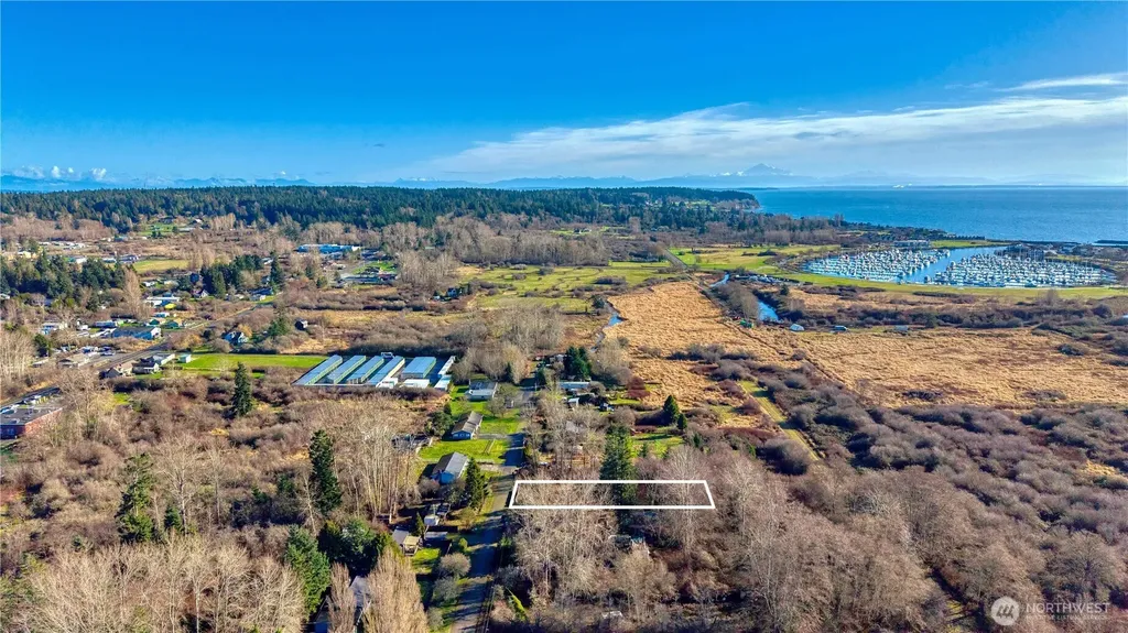 1427 Peltier Drive Point Roberts WA 98281