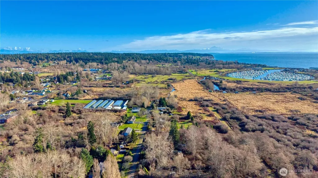 1427 Peltier Drive Point Roberts WA 98281