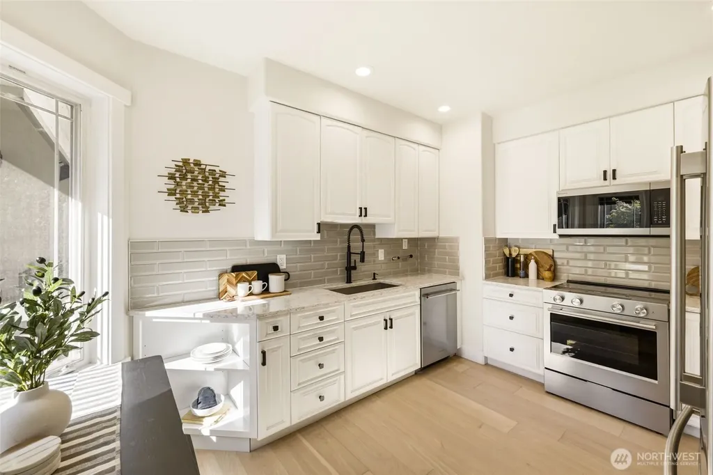 6420 224th Avenue NE Redmond WA 98053
