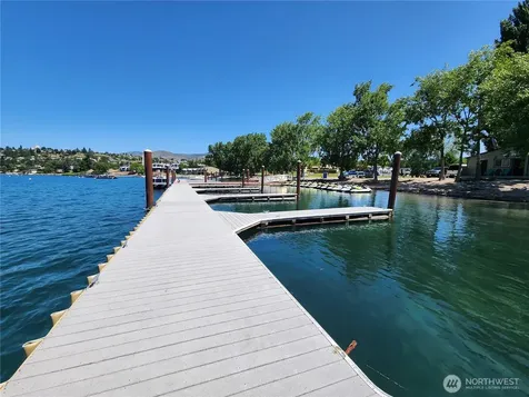 1 Lodge 618-n Manson WA 98831