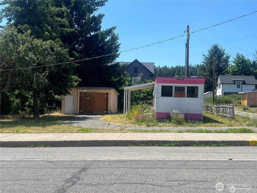 204 N 1st Street Roslyn WA 98941