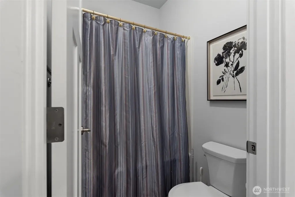 3317 Beachwood Lane Anacortes WA 98221
