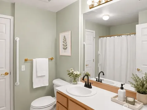 22472 SE Highland Circle Issaquah WA 98029