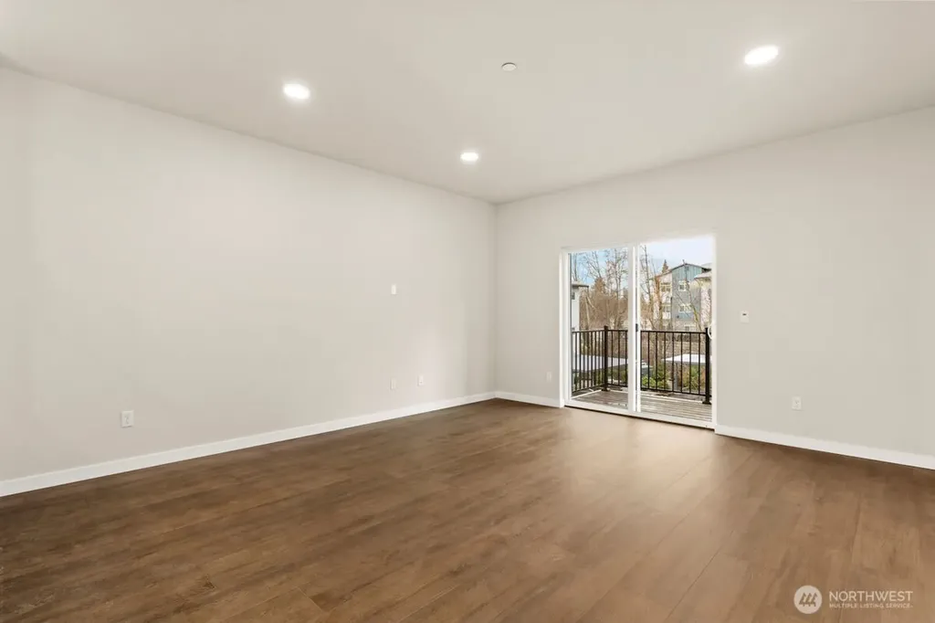 16823 Alder Way Lynnwood WA 98037