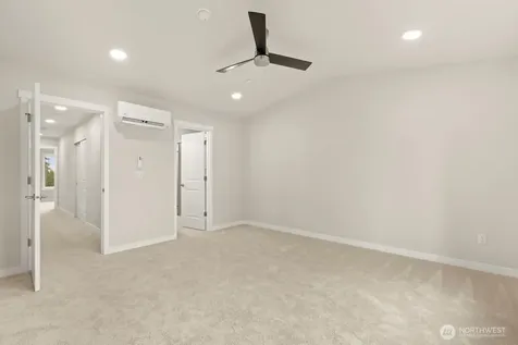 16823 Alder Way Lynnwood WA 98037