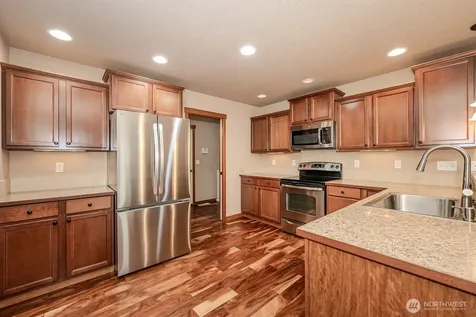 2225 Dickinson Avenue NW Olympia WA 98502