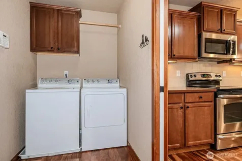 2225 Dickinson Avenue NW Olympia WA 98502