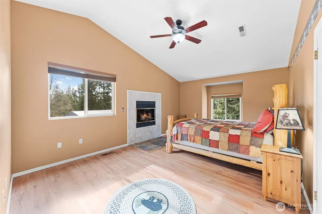 13103 284th Avenue E Buckley WA 98321