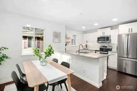 595 Newport Way NW Issaquah WA 98027