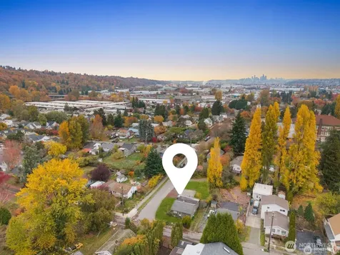 9020 7th Avenue S Seattle WA 98108