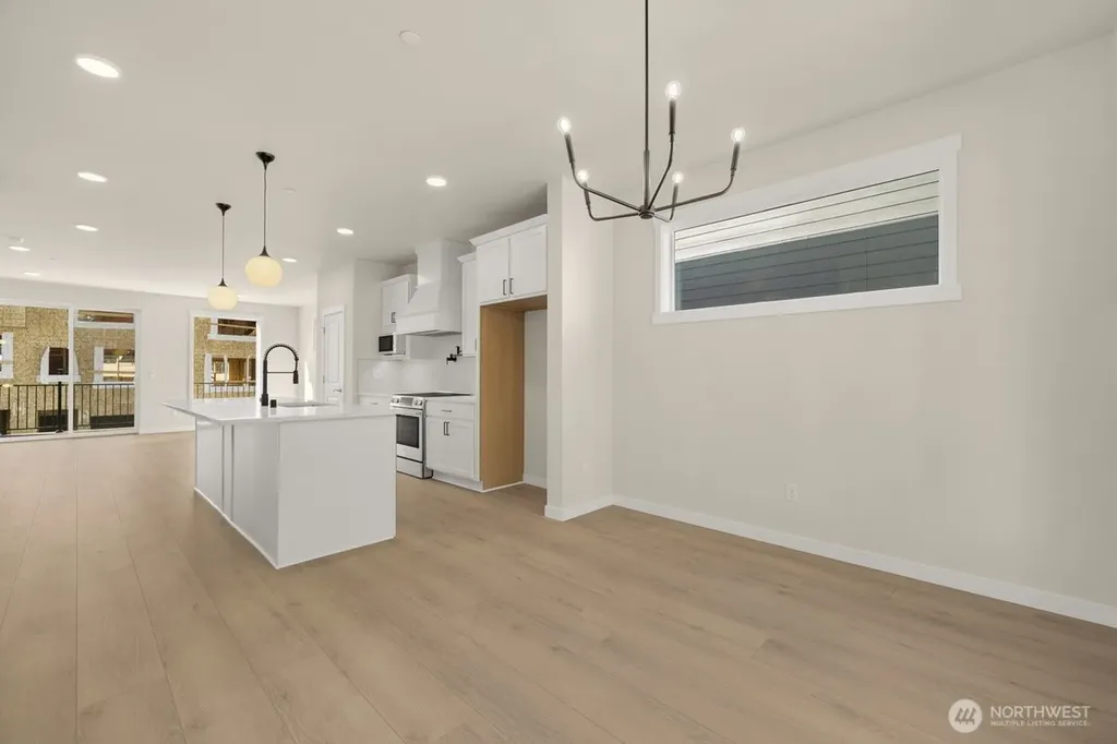 16823 Alder Way Lynnwood WA 98037