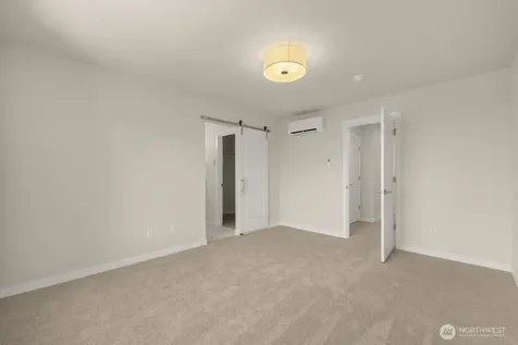 16823 Alder Way Lynnwood WA 98037