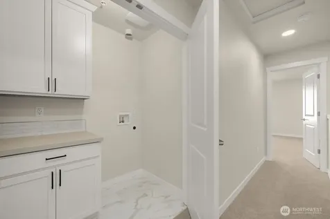 16823 Alder Way Lynnwood WA 98037
