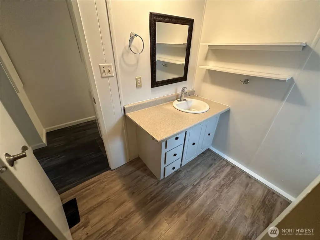 4205 Auburn Way S Auburn WA 98092