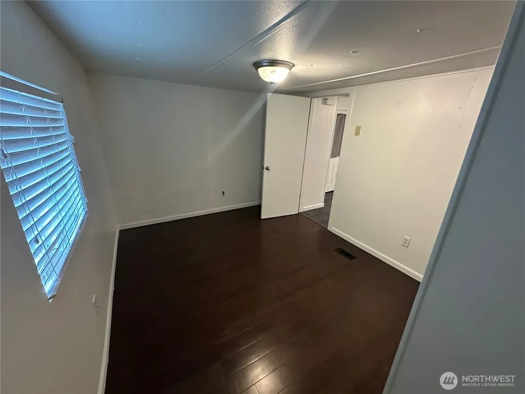 4205 Auburn Way S Auburn WA 98092