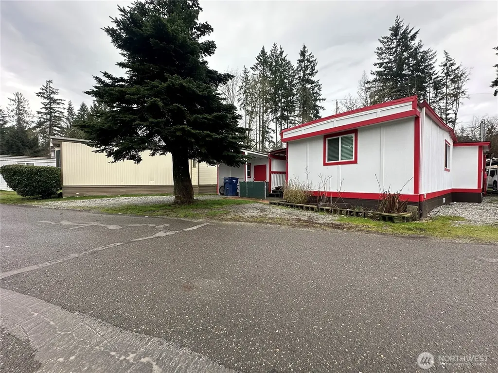 4205 Auburn Way S Auburn WA 98092