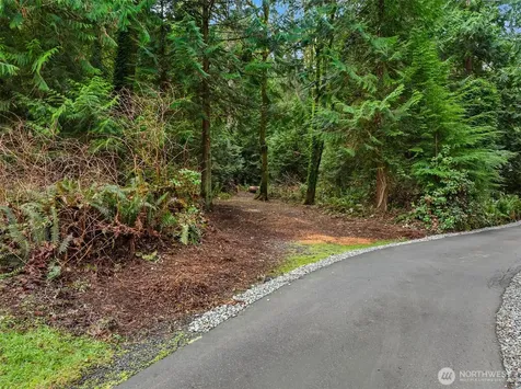 9351 Moss Lane NE Bainbridge Island WA 98110