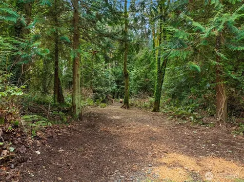 9351 Moss Lane NE Bainbridge Island WA 98110