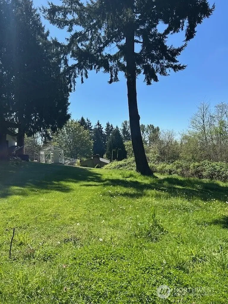 23429 94th Ave S Kent WA 98031