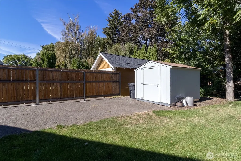 609 Pleasant Street Walla Walla WA 99362