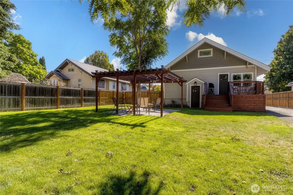 609 Pleasant Street Walla Walla WA 99362