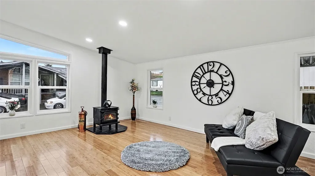 704 87th Avenue NE Lake Stevens WA 98258