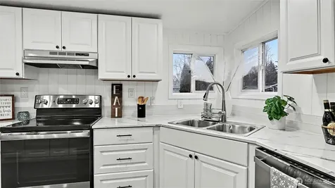 704 87th Avenue NE Lake Stevens WA 98258