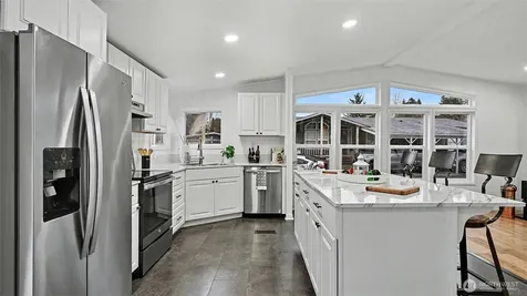 704 87th Avenue NE Lake Stevens WA 98258