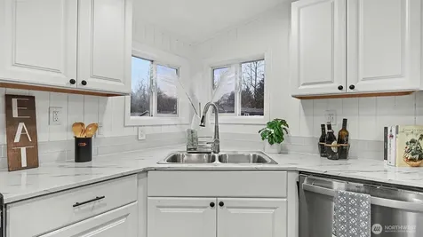 704 87th Avenue NE Lake Stevens WA 98258
