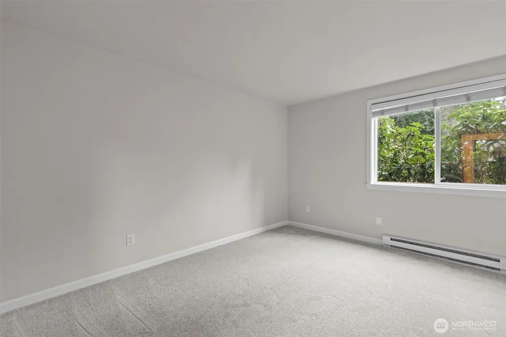 10014 NE 127th Place Kirkland WA 98034